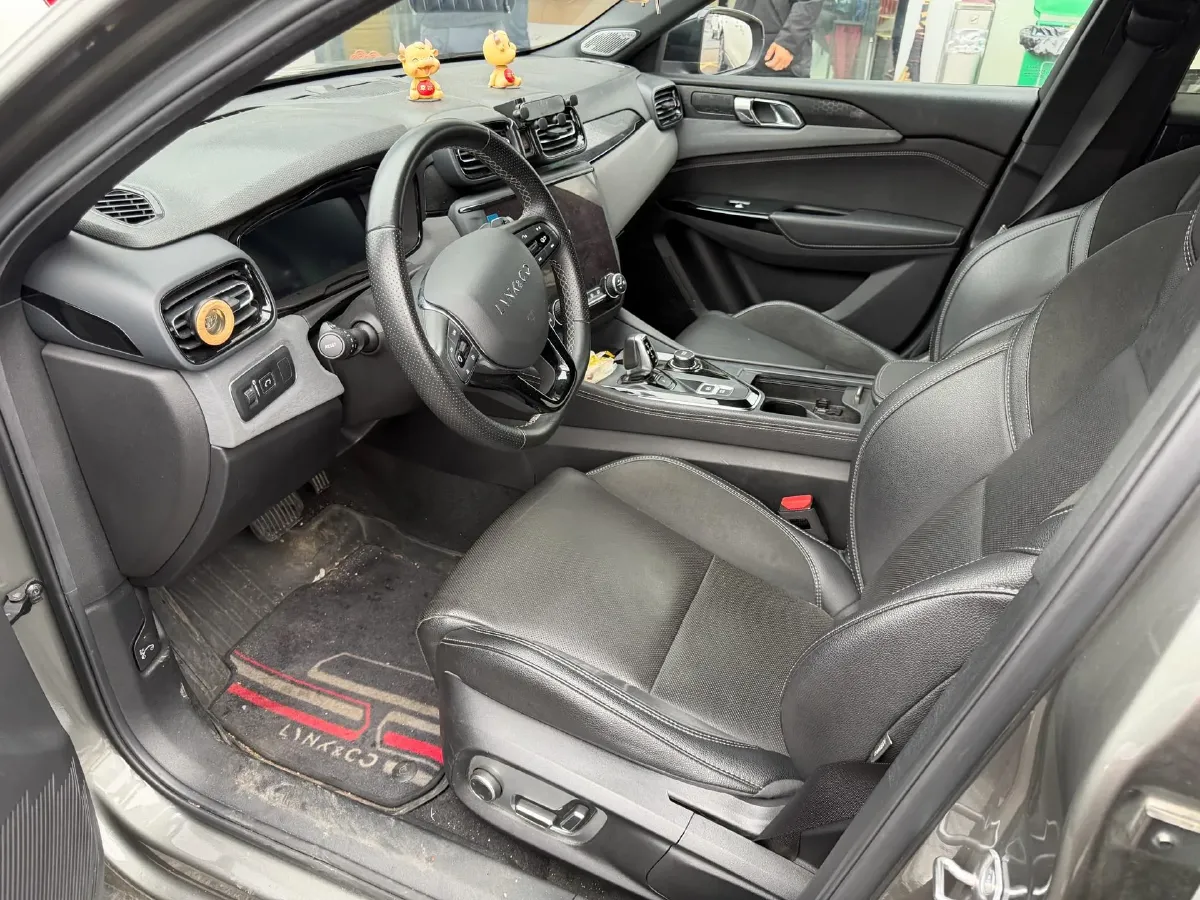 2021 LYNK&CO 03 2.0T 190HP L4 6AT,autocango,china used car exporter,china ev exporter,chinese used car exporter,chinese used ev exporter