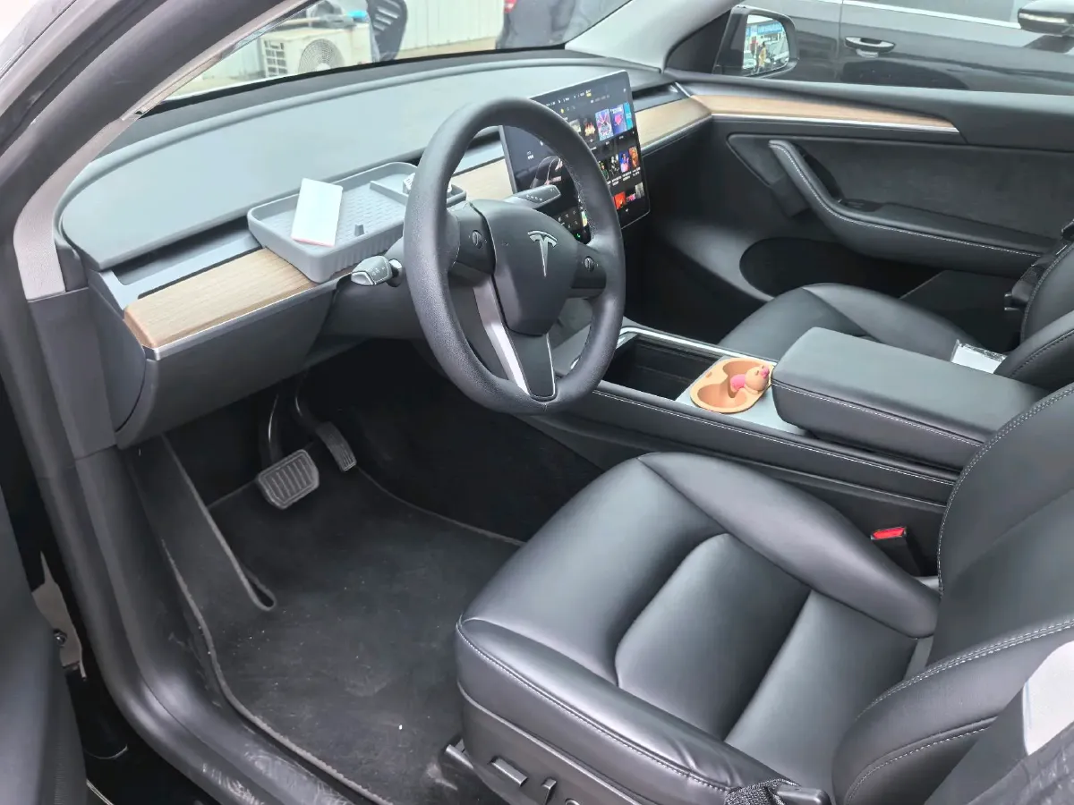 2021 MINI COUNTRYMAN 1.5T 136HP L3 8AT,autocango,china used car exporter,china ev exporter,chinese used car exporter,chinese used ev exporter