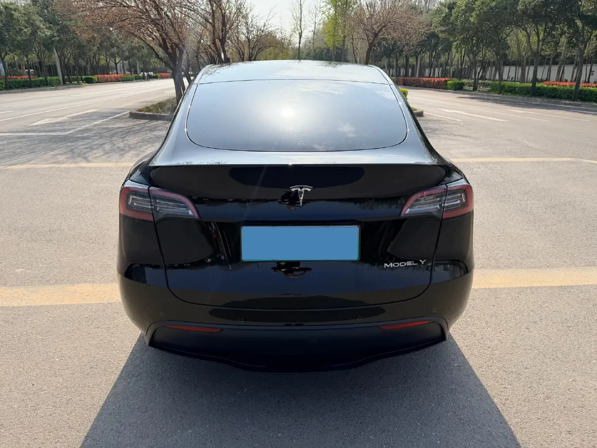 2022 Tesla Model Y BEV 60KWH,autocango,china used car exporter,china ev exporter,chinese used car exporter,chinese used ev exporter