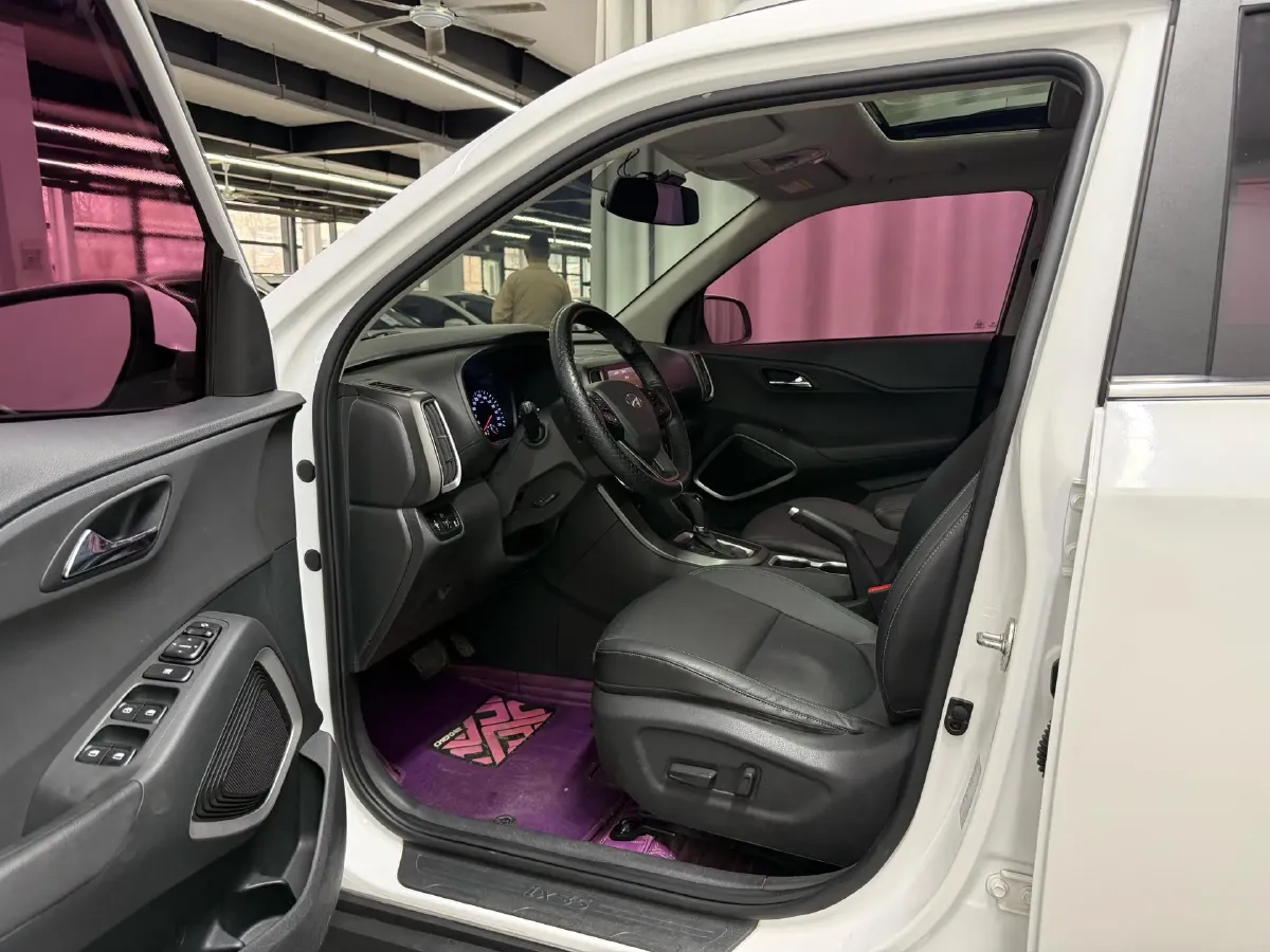 2018 Hyundai ix35 2.0L 160HP L4 6AT,autocango,china used car exporter,china ev exporter,chinese used car exporter,chinese used ev exporter