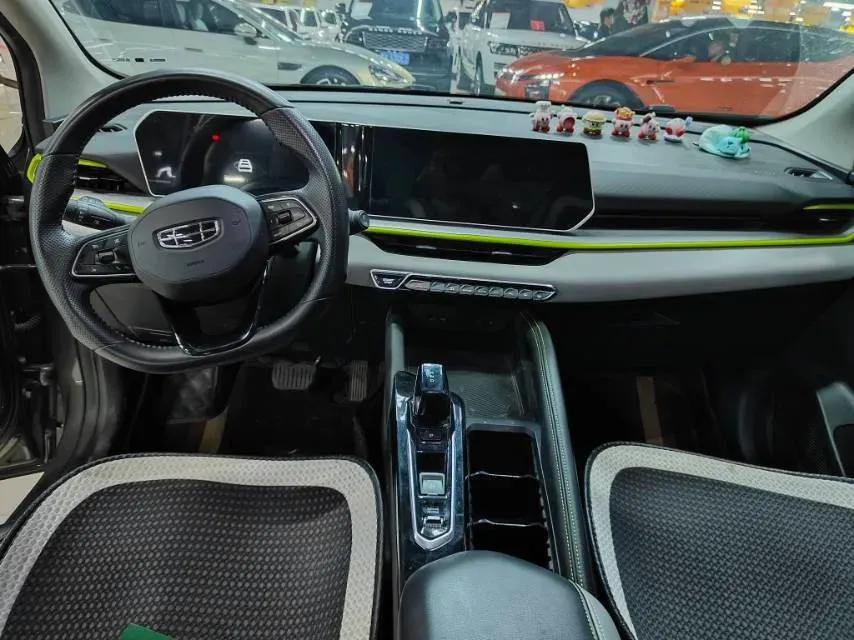 2023 Geely Coolray 1.5T 181HP L4 7DCT,autocango,china used car exporter,china ev exporter,chinese used car exporter,chinese used ev exporter