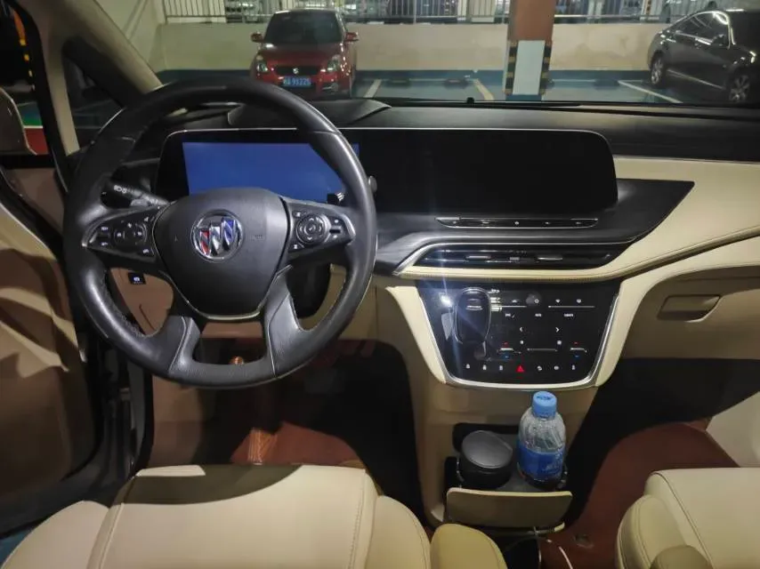 2022 Buick GL8 2.0T 237HP L4 9AT,autocango,china used car exporter,china ev exporter,chinese used car exporter,chinese used ev exporter