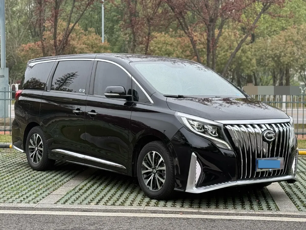 2021 GAC Trumpchi M8 2.0T 252HP L4 8AT,autocango,china used car exporter,china ev exporter,chinese used car exporter,chinese used ev exporter