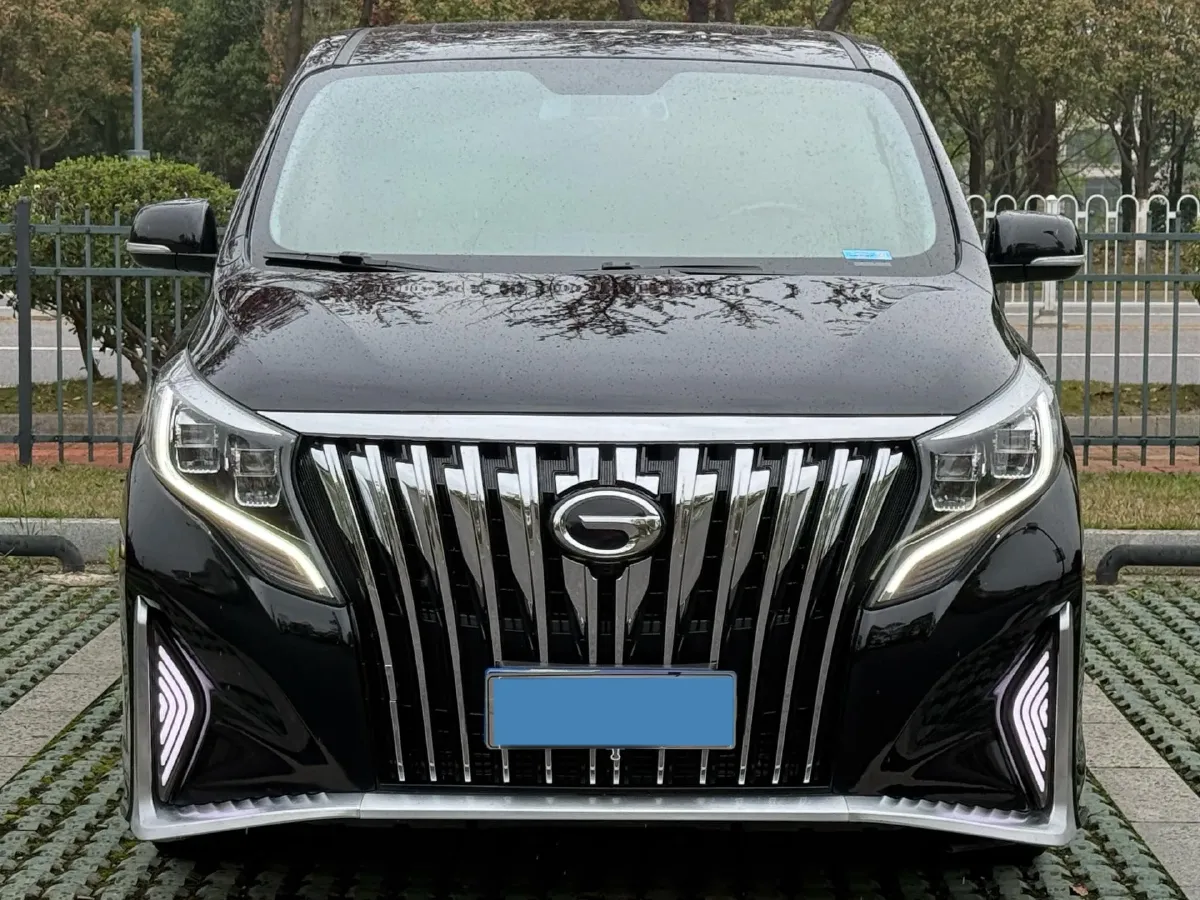 2021 GAC Trumpchi M8 2.0T 252HP L4 8AT,autocango,china used car exporter,china ev exporter,chinese used car exporter,chinese used ev exporter