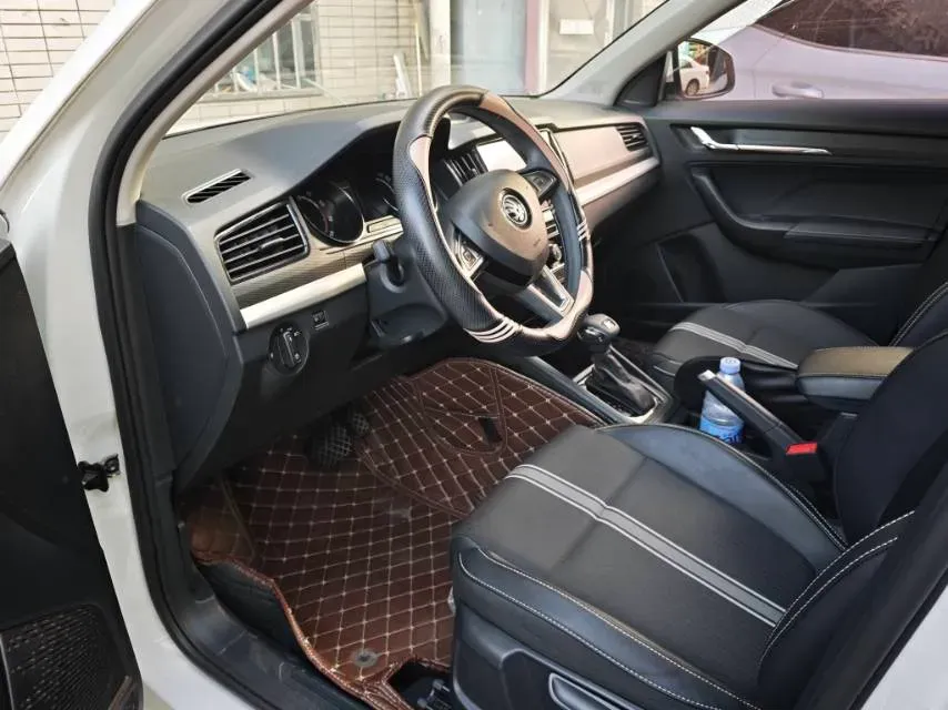 2020 Skoda Kamiq 1.5L 112HP L4 6AT,autocango,china used car exporter,china ev exporter,chinese used car exporter,chinese used ev exporter
