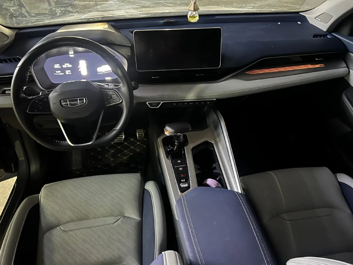 2021 Geely Preface 2.0T 190HP L4 7DCT,autocango,china used car exporter,china ev exporter,chinese used car exporter,chinese used ev exporter