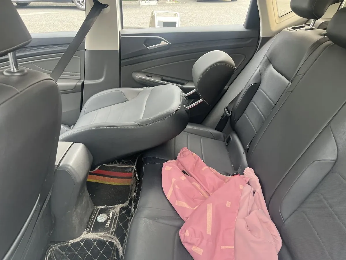 2019 Jetta VS5 1.4T 150HP L4 6AT,autocango,china used car exporter,china ev exporter,chinese used car exporter,chinese used ev exporter