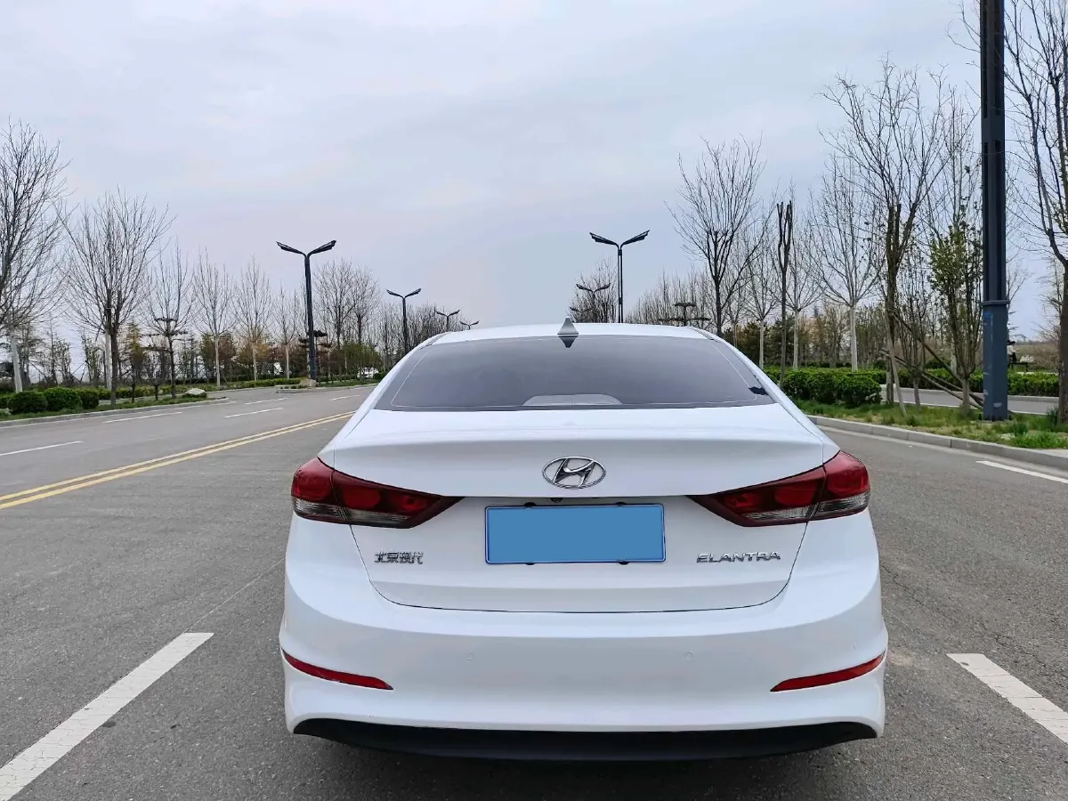 2016 Hyundai Elantra 1.6L 130HP L4 6AT,autocango,china used car exporter,china ev exporter,chinese used car exporter,chinese used ev exporter