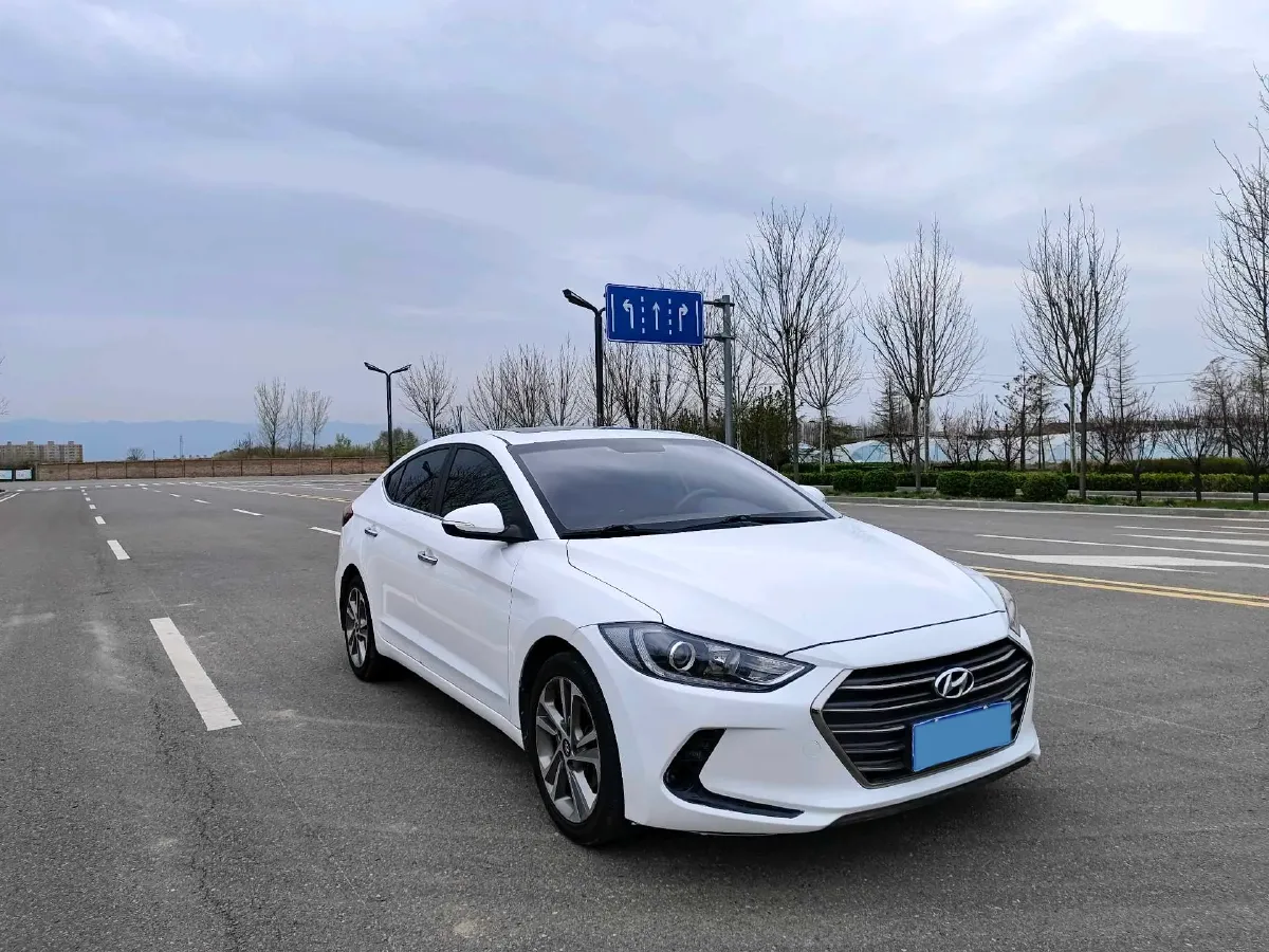 2016 Hyundai Elantra 1.6L 130HP L4 6AT,autocango,china used car exporter,china ev exporter,chinese used car exporter,chinese used ev exporter