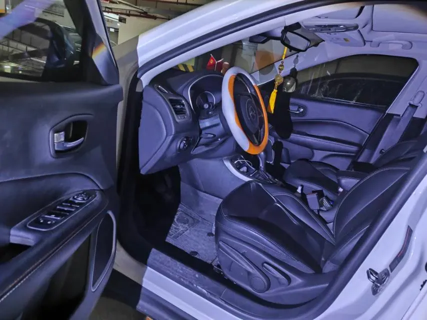 2017 Jeep Compass 1.4T 165HP L4 7DCT,autocango,china used car exporter,china ev exporter,chinese used car exporter,chinese used ev exporter