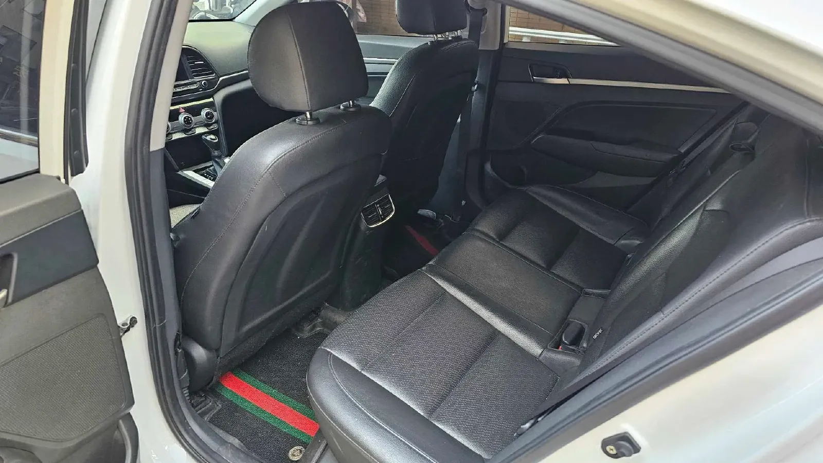 2019 Hyundai Elantra 1.5L 115HP L4 CVT,autocango,china used car exporter,china ev exporter,chinese used car exporter,chinese used ev exporter