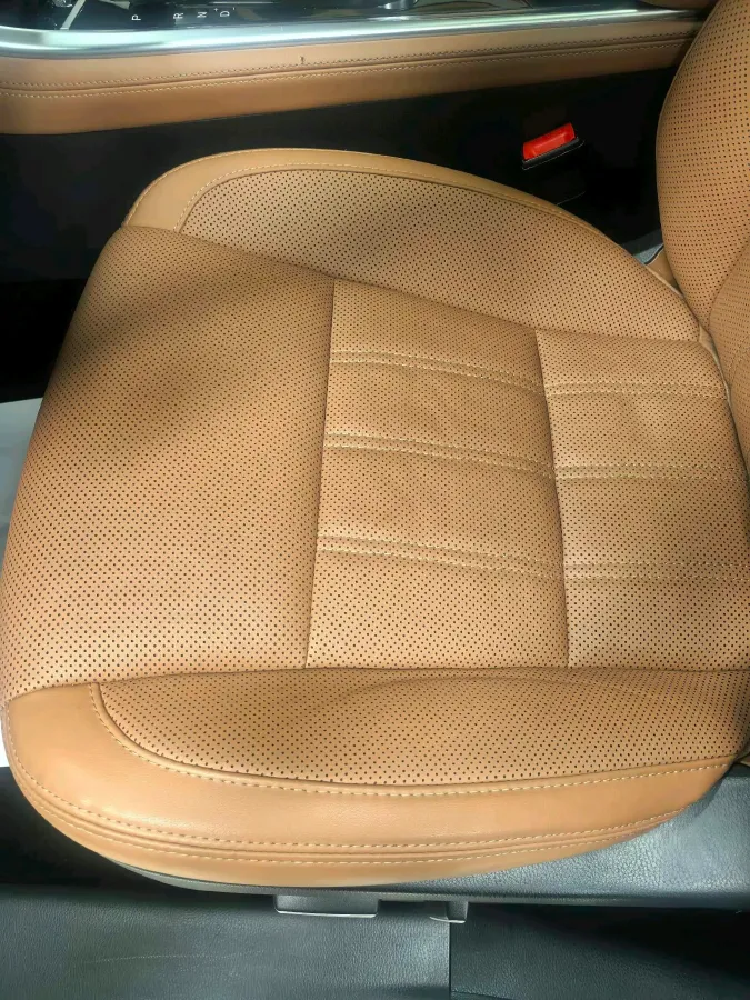 2019 ChangAn CS95 2.0T 233HP L4 6AT,autocango,china used car exporter,china ev exporter,chinese used car exporter,chinese used ev exporter