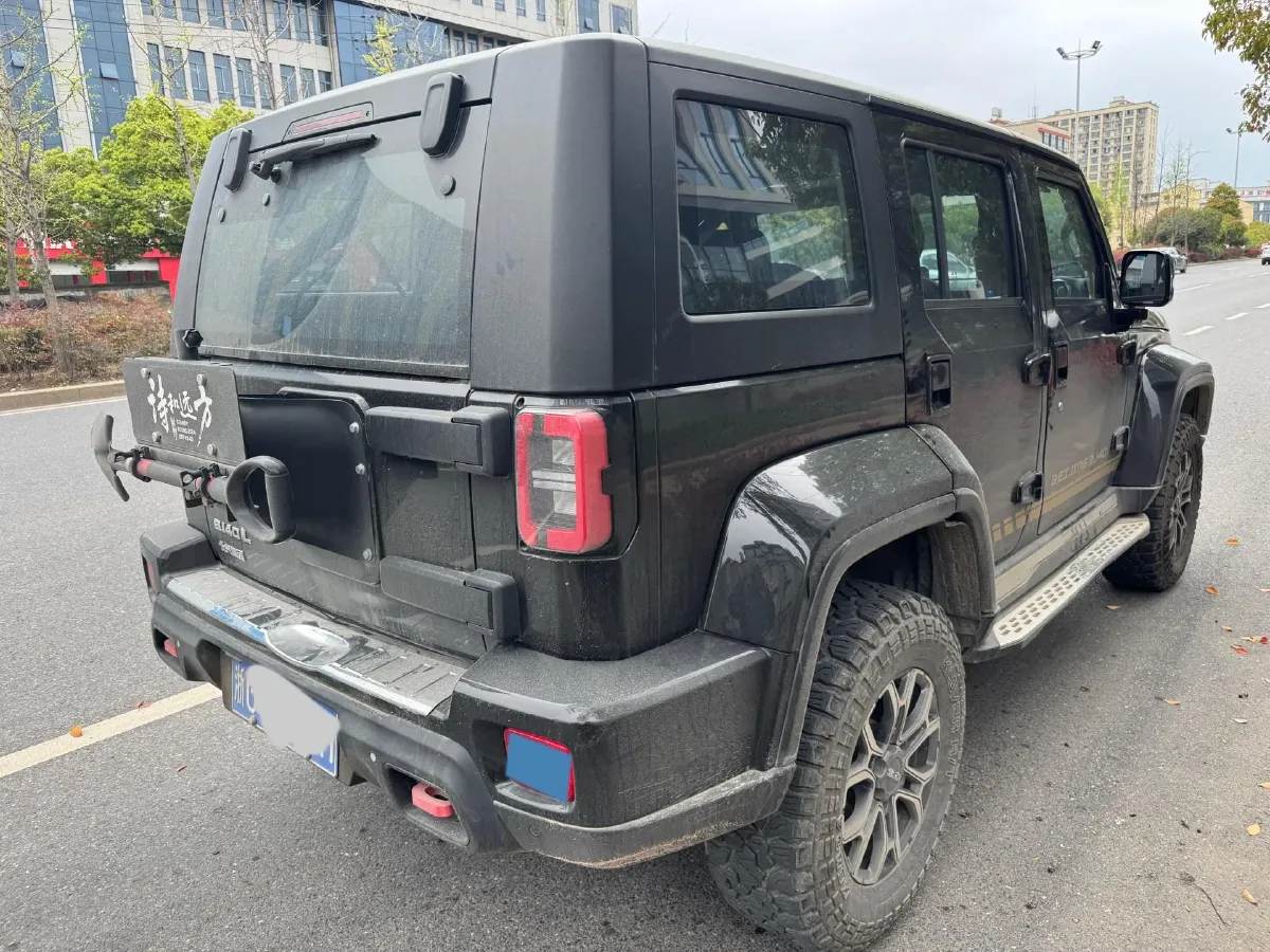2024 Beijing BJ40 2.0T 224HP L4 8AT,autocango,china used car exporter,china ev exporter,chinese used car exporter,chinese used ev exporter