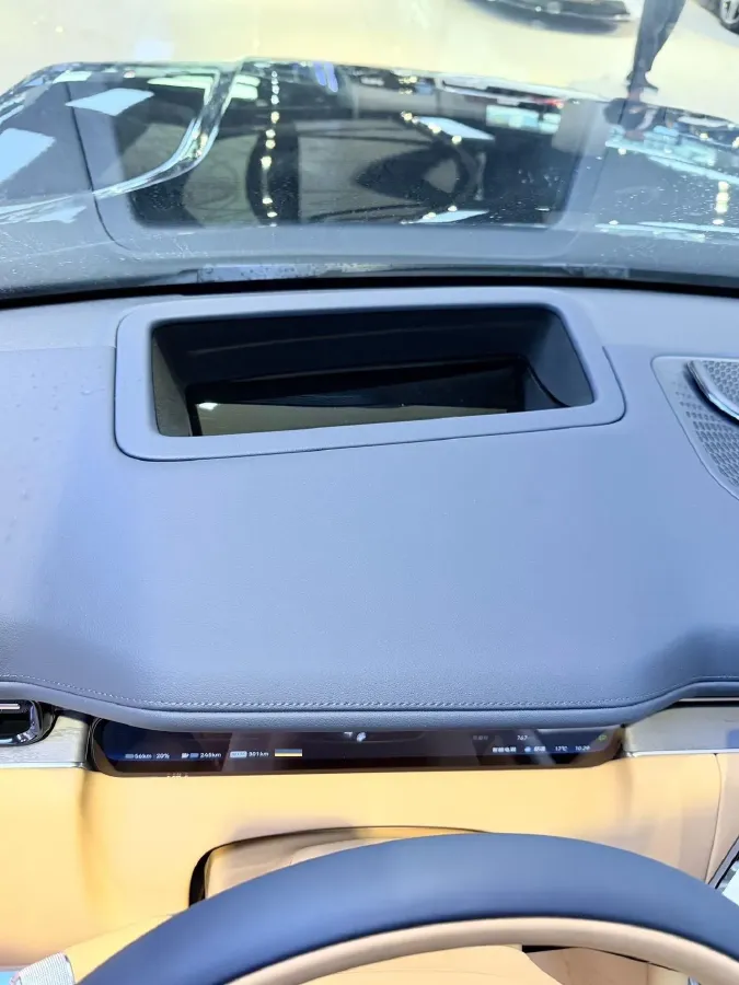 2025 Zeekr 9X 2.0T 279HP L4 1DHT PHEV,autocango,china used car exporter,china ev exporter,chinese used car exporter,chinese used ev exporter