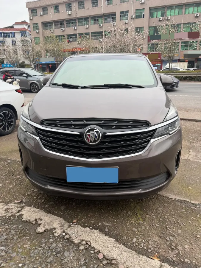 2022 Buick GL8 2.0T 237HP L4 9AT,autocango,china used car exporter,china ev exporter,chinese used car exporter,chinese used ev exporter