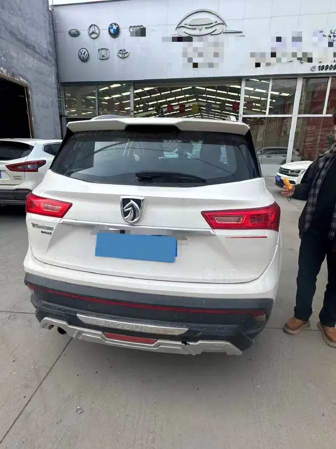 2019 BaoJun 530 1.5T 151HP L4 CVT,autocango,china used car exporter,china ev exporter,chinese used car exporter,chinese used ev exporter