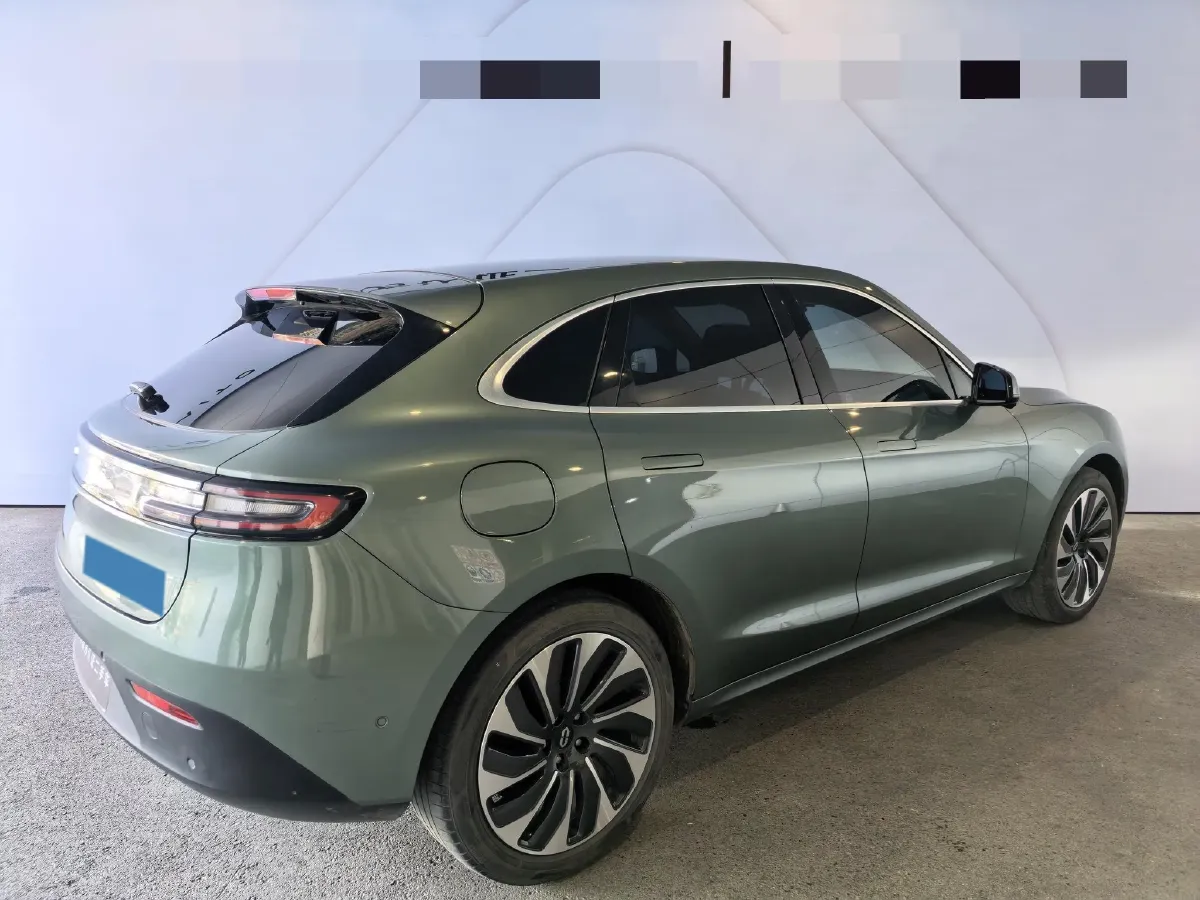 2022 AITO AITO M5 Range Extended 125HP REEV 40KWH,autocango,china used car exporter,china ev exporter,chinese used car exporter,chinese used ev exporter