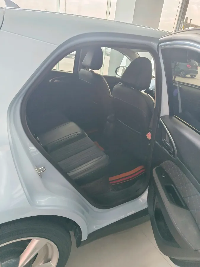 2022 ChangAn CS75 Plus 1.5T 178HP L4 6AT,autocango,china used car exporter,china ev exporter,chinese used car exporter,chinese used ev exporter