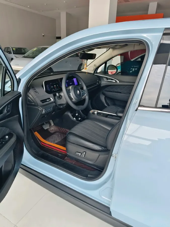 2022 ChangAn CS75 Plus 1.5T 178HP L4 6AT,autocango,china used car exporter,china ev exporter,chinese used car exporter,chinese used ev exporter