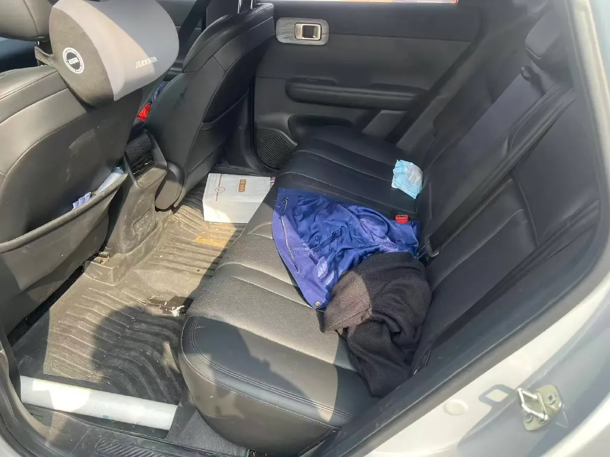 2024 WuLing XingGuangS BEV 60KWH,autocango,china used car exporter,china ev exporter,chinese used car exporter,chinese used ev exporter