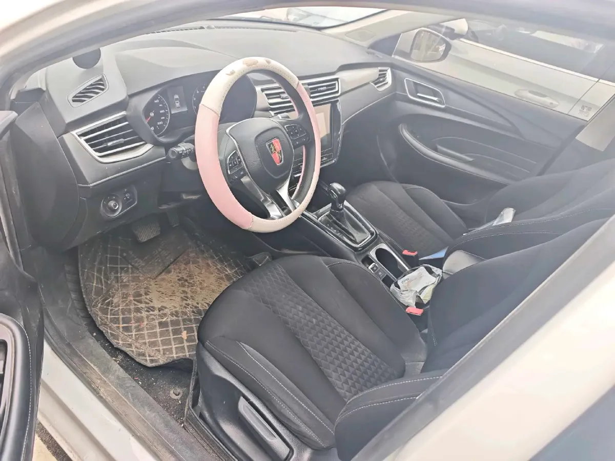 2019 Roewe i5 1.5L 120HP L4 CVT,autocango,china used car exporter,china ev exporter,chinese used car exporter,chinese used ev exporter