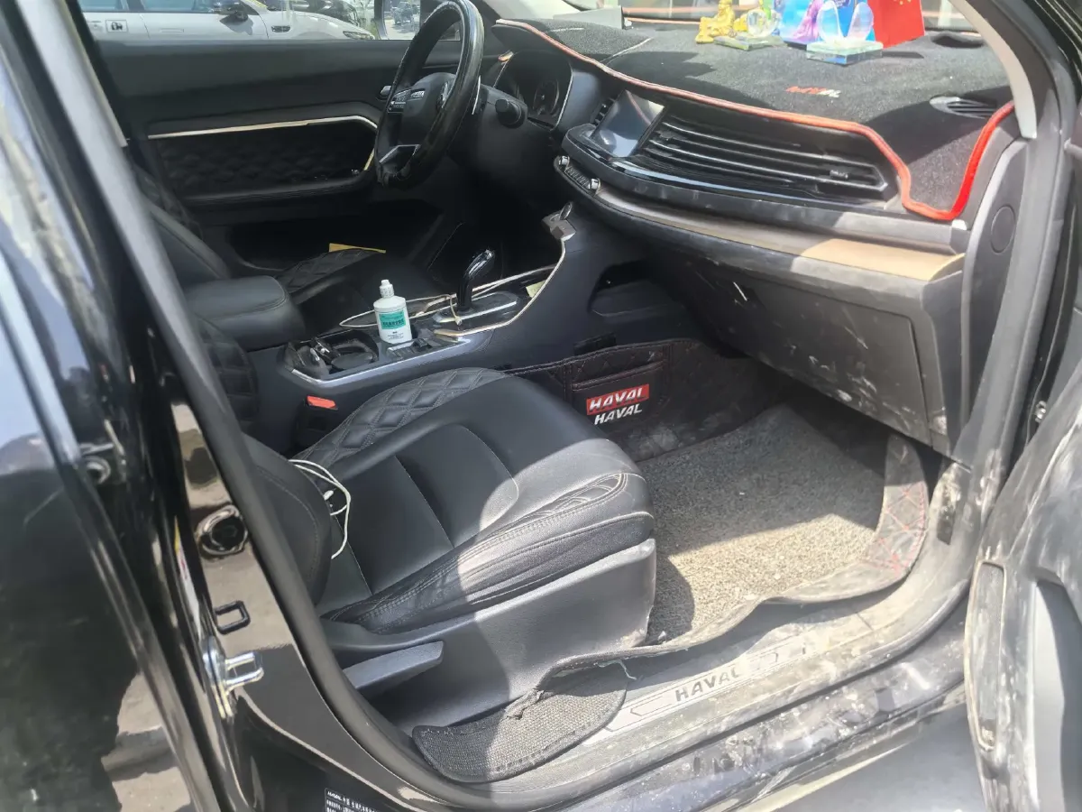 2021 Haval H6 1.5T 169HP L4 7DCT,autocango,china used car exporter,china ev exporter,chinese used car exporter,chinese used ev exporter