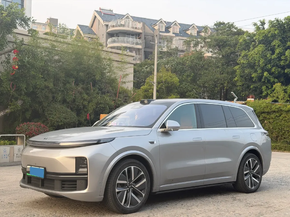 2022 Li L9 Range Extended 154HP REEV 42.6KWH,autocango,china used car exporter,china ev exporter,chinese used car exporter,chinese used ev exporter