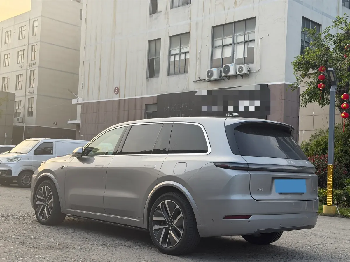 2022 Li L9 Range Extended 154HP REEV 42.6KWH,autocango,china used car exporter,china ev exporter,chinese used car exporter,chinese used ev exporter