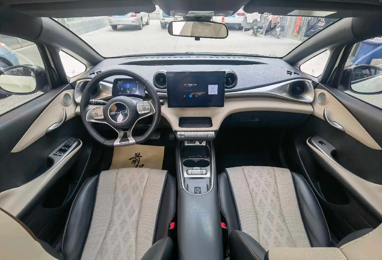 2023 BYD Dolphin BEV 44.928KWH,autocango,china used car exporter,china ev exporter,chinese used car exporter,chinese used ev exporter