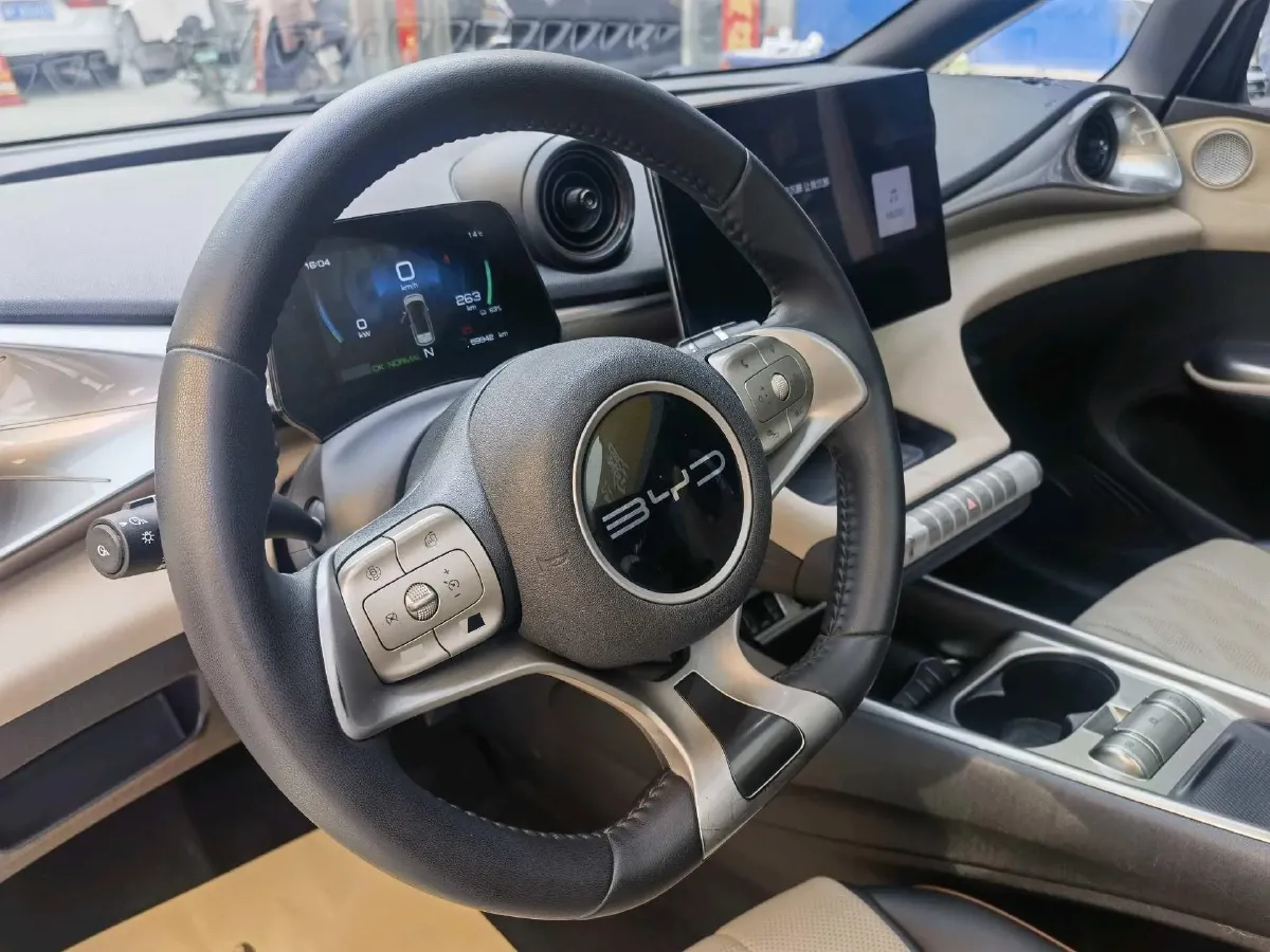 2023 BYD Dolphin BEV 44.928KWH,autocango,china used car exporter,china ev exporter,chinese used car exporter,chinese used ev exporter