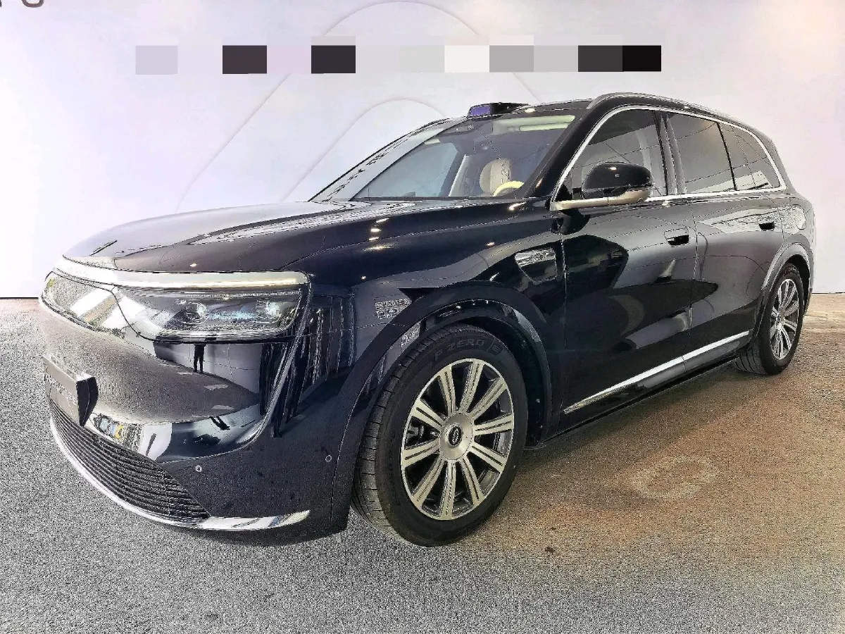 2025 AITO AITO M8 REEV 160HP REEV 53.4KWH,autocango,china used car exporter,china ev exporter,chinese used car exporter,chinese used ev exporter