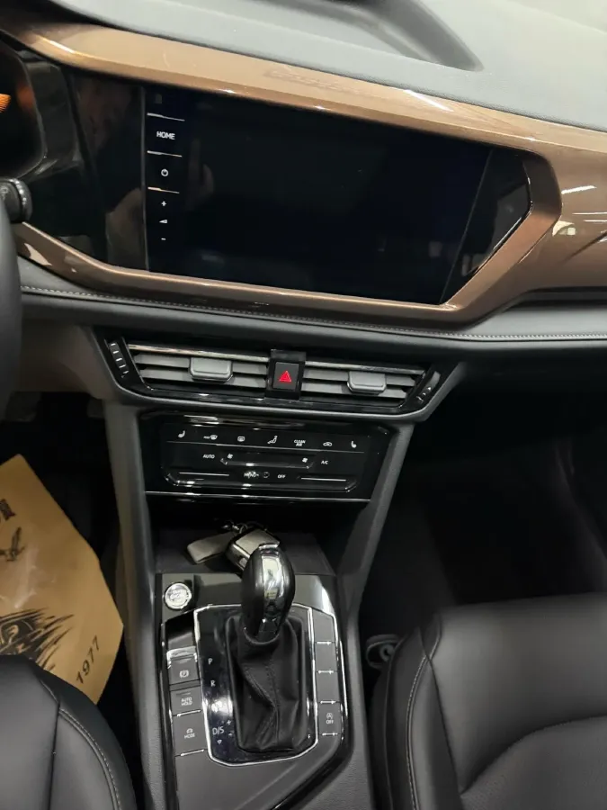 2022 Volkswagen Tharu 1.4T 150HP L4 7DCT,autocango,china used car exporter,china ev exporter,chinese used car exporter,chinese used ev exporter