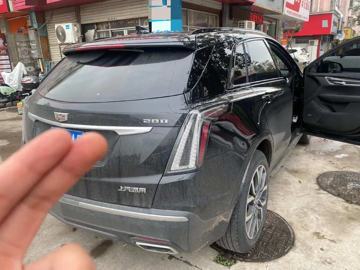 2022 Cadillac XT5 2.0T 237HP L4 9AT,autocango,china used car exporter,china ev exporter,chinese used car exporter,chinese used ev exporter
