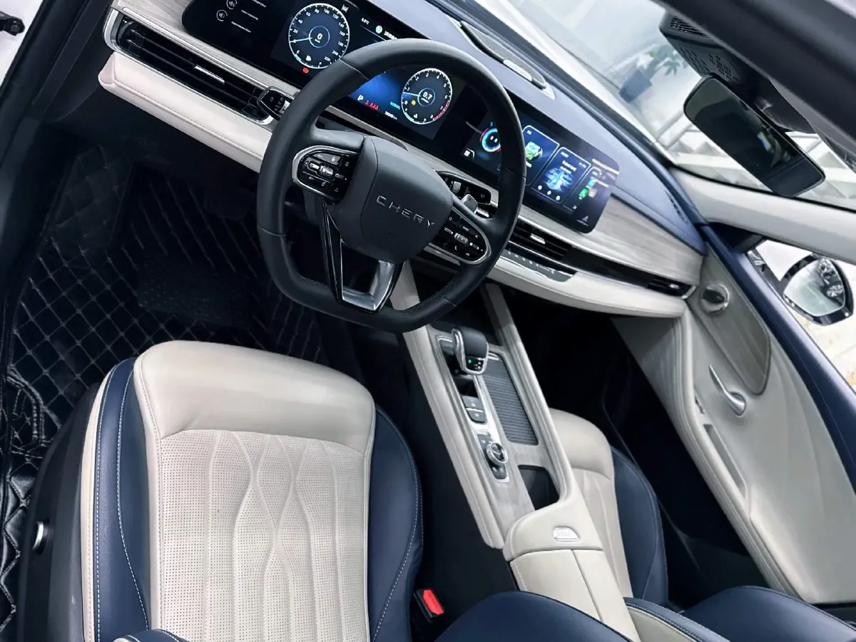 2022 Chery Arrizo 8 1.6T 197HP L4 7DCT,autocango,china used car exporter,china ev exporter,chinese used car exporter,chinese used ev exporter