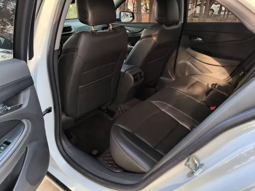 2018 Chevrolet Malibu 1.5T 170HP L4 6AT,autocango,china used car exporter,china ev exporter,chinese used car exporter,chinese used ev exporter