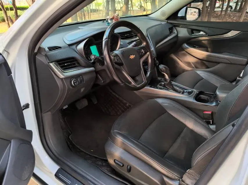 2018 Chevrolet Malibu 1.5T 170HP L4 6AT,autocango,china used car exporter,china ev exporter,chinese used car exporter,chinese used ev exporter