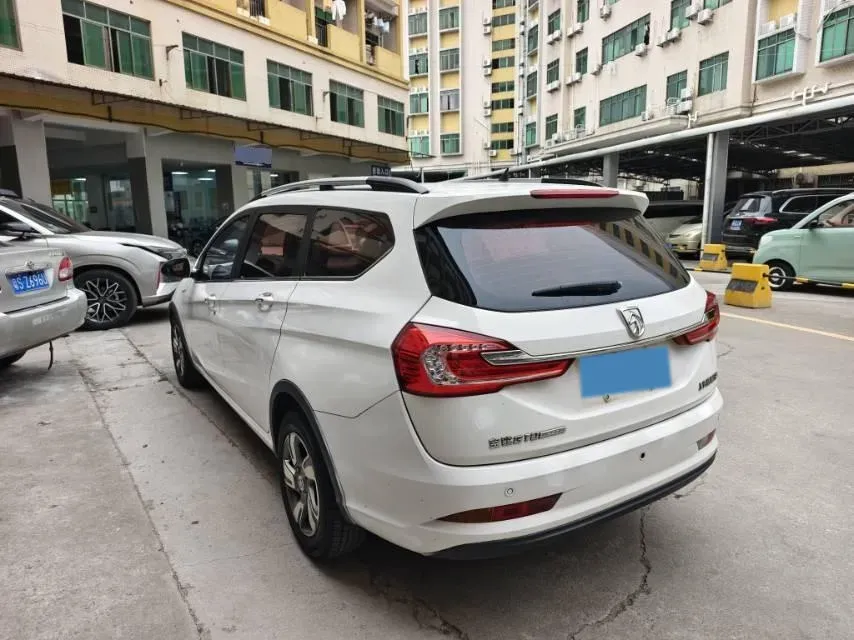 2018 BaoJun 360 1.5L 112HP L4 6MT,autocango,china used car exporter,china ev exporter,chinese used car exporter,chinese used ev exporter