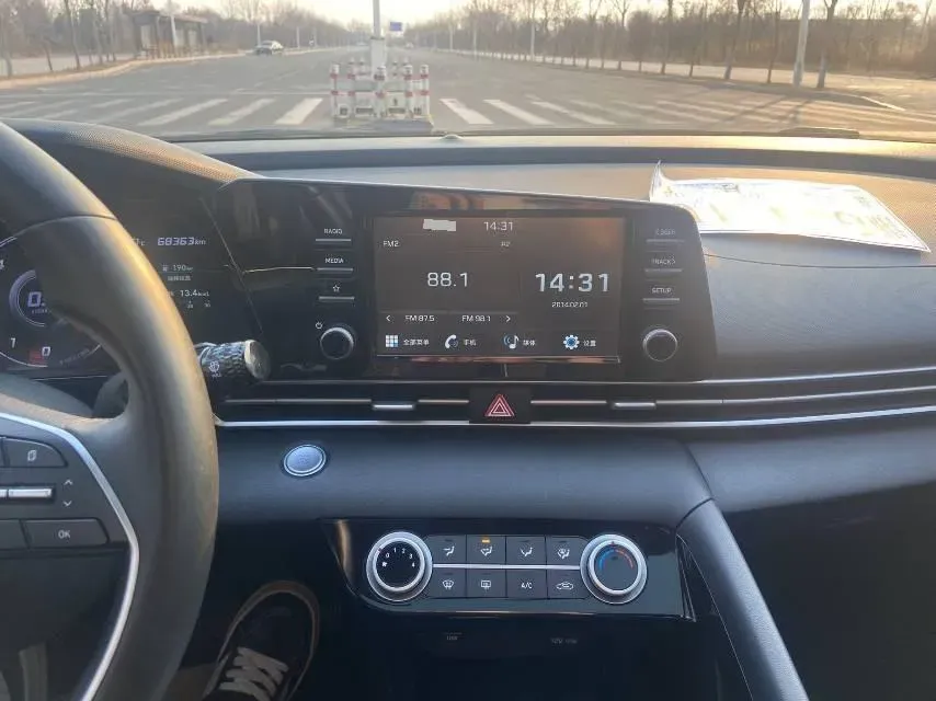 2021 Hyundai Elantra 1.5L 115HP L4 CVT,autocango,china used car exporter,china ev exporter,chinese used car exporter,chinese used ev exporter