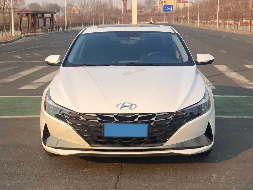 2021 Hyundai Elantra 1.5L 115HP L4 CVT,autocango,china used car exporter,china ev exporter,chinese used car exporter,chinese used ev exporter
