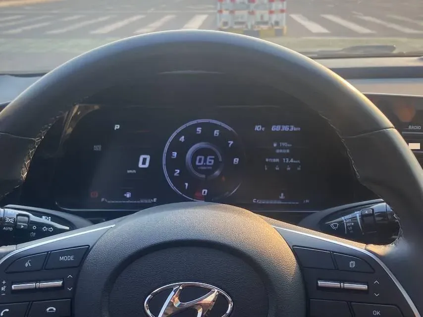 2021 Hyundai Elantra 1.5L 115HP L4 CVT,autocango,china used car exporter,china ev exporter,chinese used car exporter,chinese used ev exporter