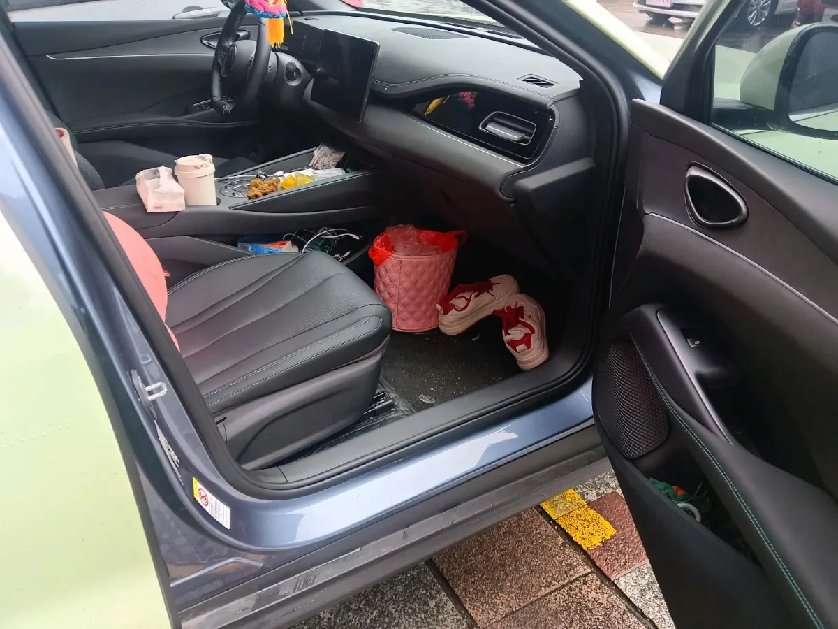 2025 BYD Seal06 1.5L 101HP L4 E-CVT PHEV 15.87KWH,autocango,china used car exporter,china ev exporter,chinese used car exporter,chinese used ev exporter