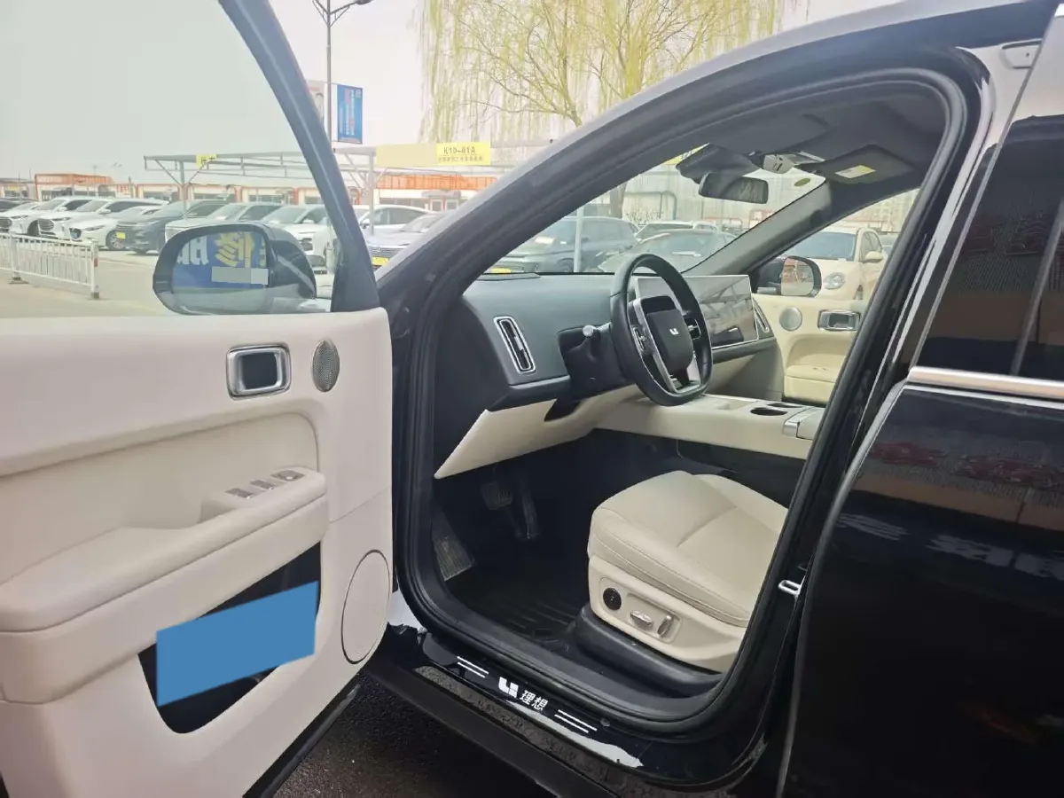 2024 Li L6 Range Extended 154HP L4 REEV 36.8KWH,autocango,china used car exporter,china ev exporter,chinese used car exporter,chinese used ev exporter