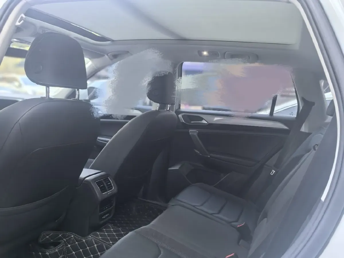 2022 Volkswagen Tayron 2.0T 186HP L4 7DCT,autocango,china used car exporter,china ev exporter,chinese used car exporter,chinese used ev exporter