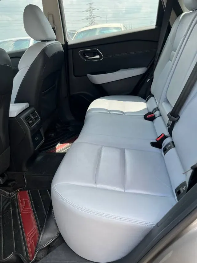 2023 Nissan X-Trail 1.5T 144HP L3 Hybrid,autocango,china used car exporter,china ev exporter,chinese used car exporter,chinese used ev exporter