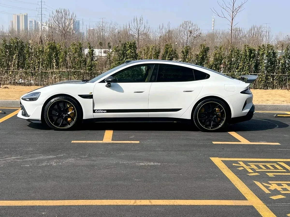 2025 MI SU7 Ultra BEV 93.7KWH,autocango,china used car exporter,china ev exporter,chinese used car exporter,chinese used ev exporter