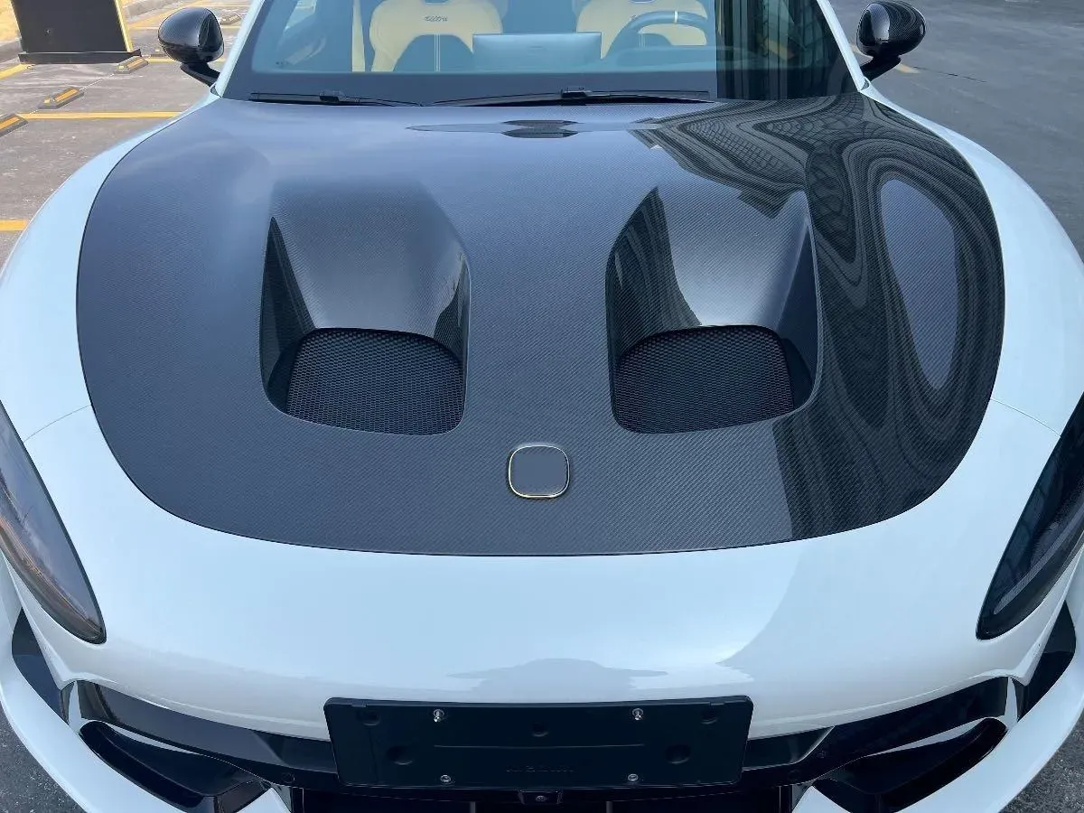 2025 MI SU7 Ultra BEV 93.7KWH,autocango,china used car exporter,china ev exporter,chinese used car exporter,chinese used ev exporter