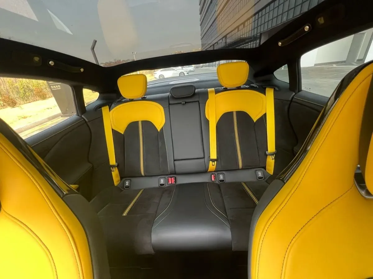 2025 MI SU7 Ultra BEV 93.7KWH,autocango,china used car exporter,china ev exporter,chinese used car exporter,chinese used ev exporter