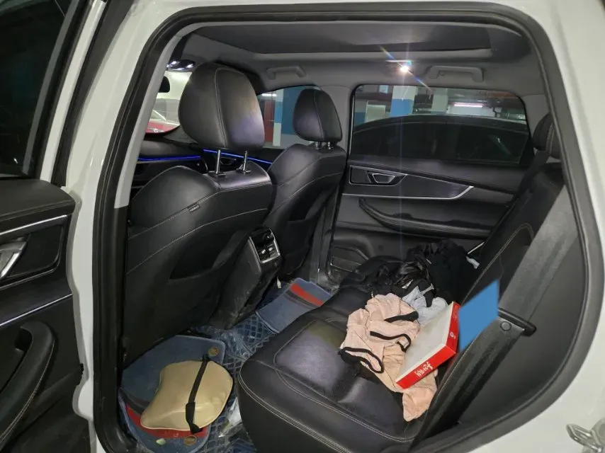 2019 Chery Tiggo 8 1.6T 197HP L4 7DCT,autocango,china used car exporter,china ev exporter,chinese used car exporter,chinese used ev exporter