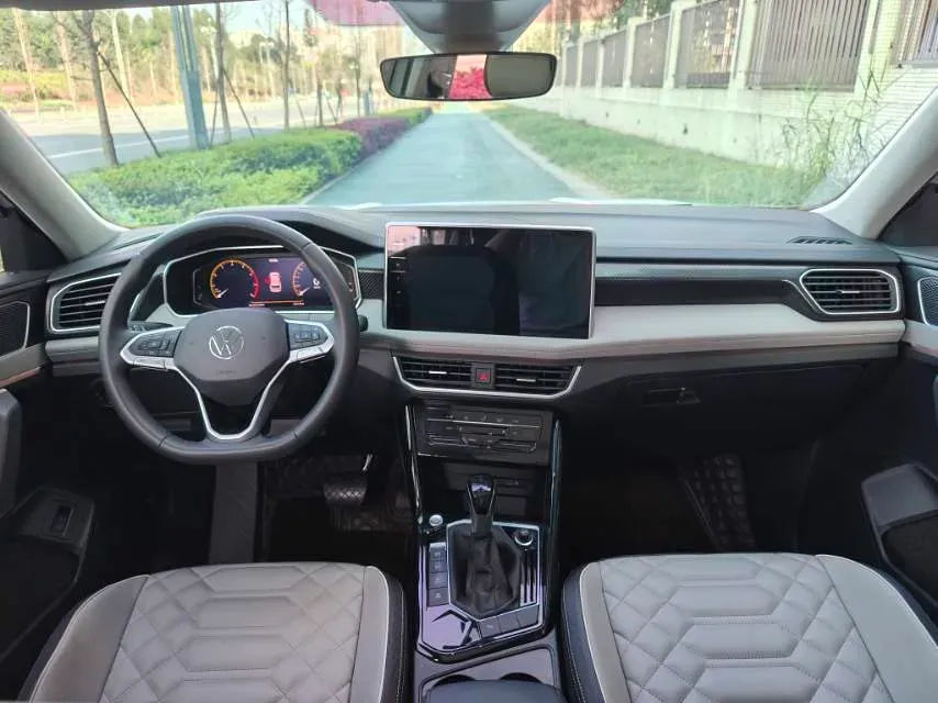 2023 Volkswagen Tayron 2.0T 186HP L4 7DCT,autocango,china used car exporter,china ev exporter,chinese used car exporter,chinese used ev exporter