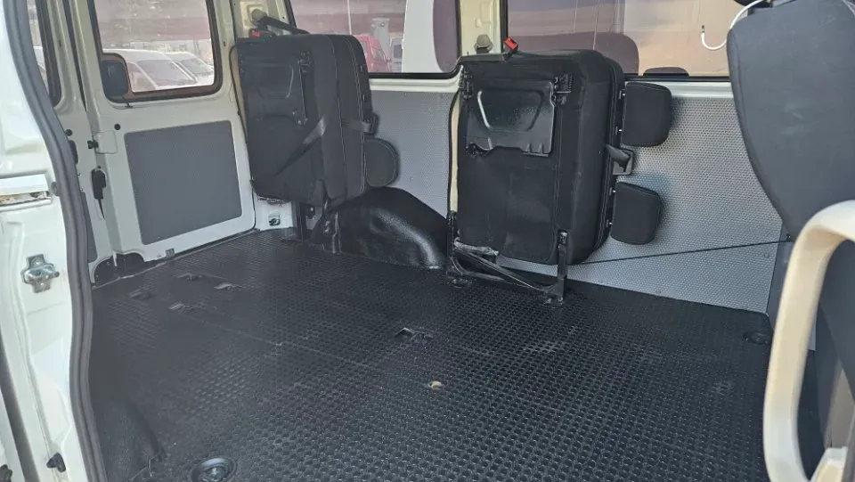 2021 MAXUS XinTu V80 2.0T 139HP L4 6MT,autocango,china used car exporter,china ev exporter,chinese used car exporter,chinese used ev exporter